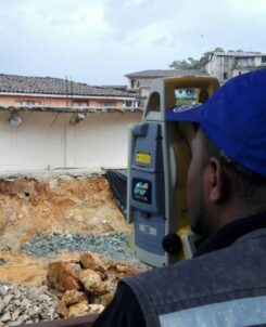 Maquinaria minera apoyará los trabajos emergentes en Zaruma