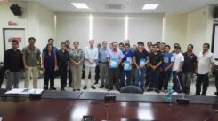 Tres grupos de mineros de Zaruma firman contratos de operación