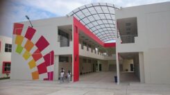 UEM Guayzimi, construida con regalías mineras, se inauguró en Nangaritza