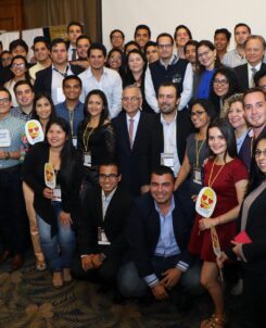 300 personas en firma de convenio entre Ministerio de Minería y ESPOL