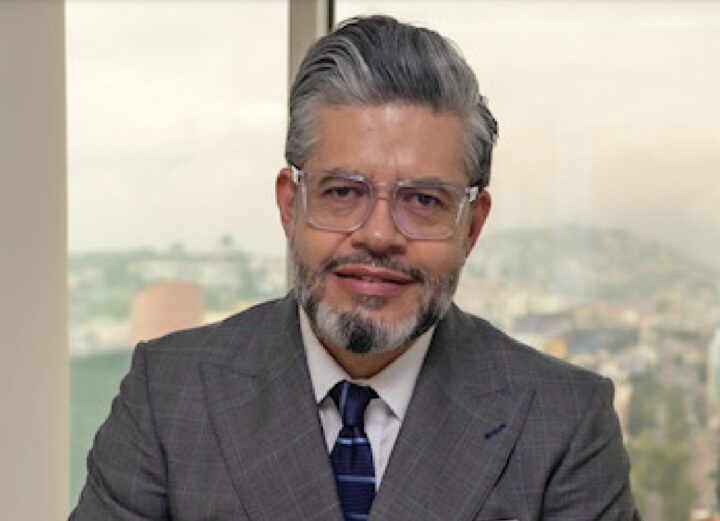 Recursos Mineros Cesar ZUMARRAGA