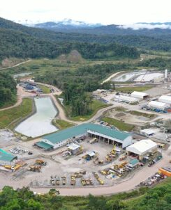 covid-19 minera ecuador