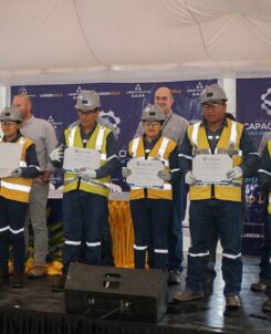 El programa de capacitación para operación minera de Lundin Gold gradúa a su segundo grupo de participantes