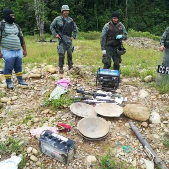 Un campamento fue destruido en operativo contra la minería ilegal en zona fronteriza