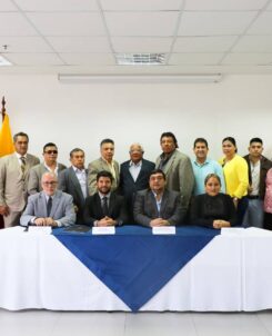 Se suscribió un Convenio de Cooperación para fortalecer la pequeña minería en Ecuador