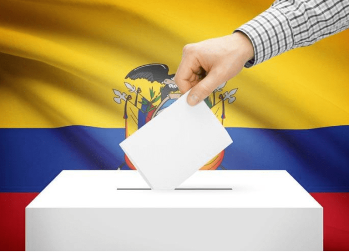 consulta previa mineria ecuador