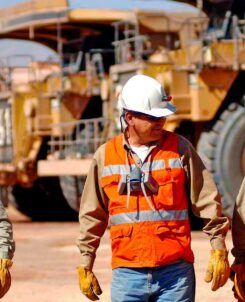 minería empuja a la región hacia el desarrollo económico Ecuador
