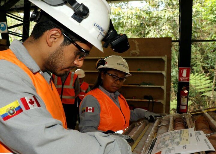 contratos inversión mineria ecuador inversion curipamba domo warintza