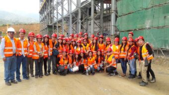Estudiantes universitarios visitaron el proyecto minero Mirador