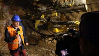 Periodistas visitaron proyectos mineros en Azuay