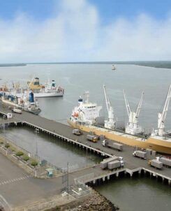 puerto bolivar exportacion pequeña mineria cobre ecuador