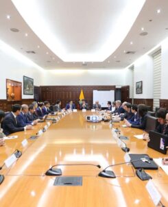 Vicepresidente de Ecuador se reunió con sector minero