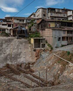 zaruma pueblo que se derrumba en oro Ecuador